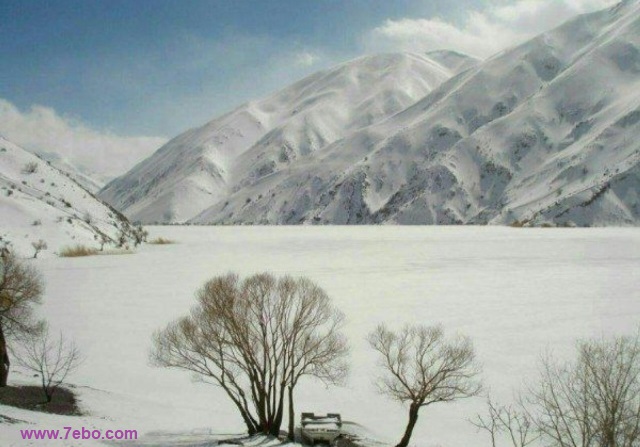 زمستان دریاچه گهر دورود