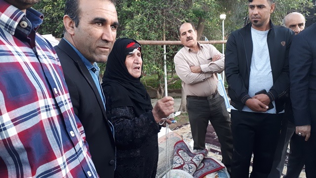 فروش فرش ، قاليچه و تابلو فرش دستباف ابريشمي خانم نجفوند انديمشك