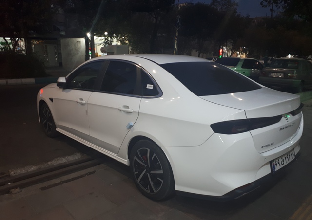 نمایشگاه اتومبیل امیر حسین تهران شهرری به مدیریت وحید قربانی 