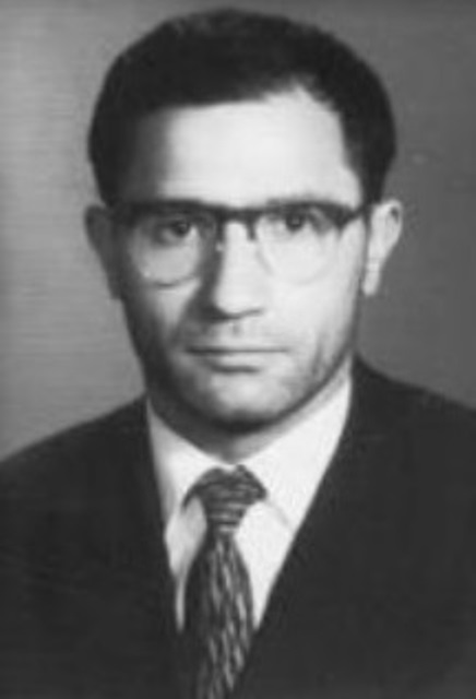معلم شهید ابوالحسن خانعلی