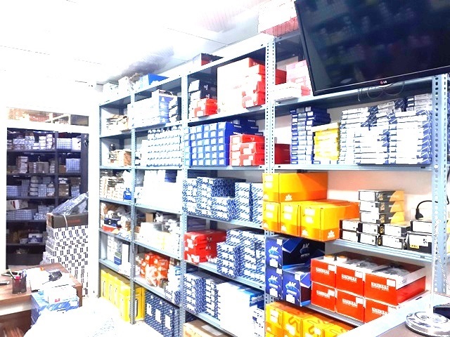 فروش قطعات یدکی ولوو N10,N12,F12,FH12,FH13,FM9 اهواز به مدیریت محمدی