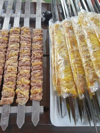 رستوران كهن اهواز طبخ انواع غذاهاي ايراني و فرنگي جهت مجالس