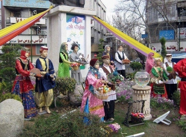 شرکت روشنایی گستر ماندنی اراک ، مبلمان شهری ، تجهيزات پاركي ،برج روشنایی