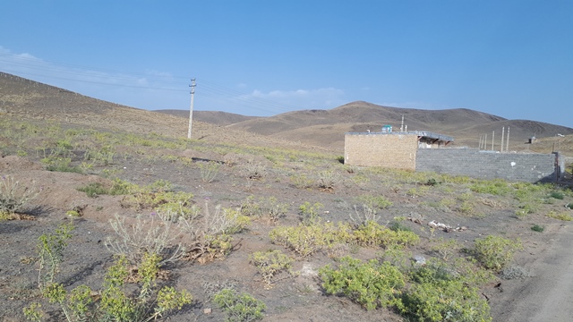 فروش زمین قباله ای وام دار جهت ساخت در حاجی آباد ملایر