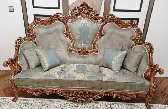 مبلمان ملایر به مدیریت محمد ونائی  Malayer sofa